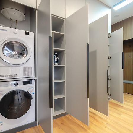 Petrovdom Apartments 04-166 In Rc "Yaroslaviv Grad" Bulvarno-Kudriavska 17 كييف المظهر الخارجي الصورة