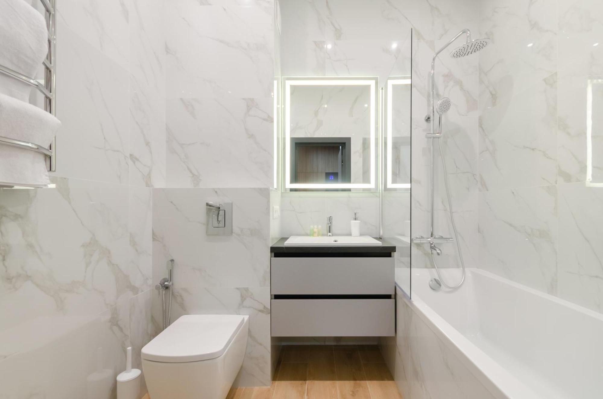 Petrovdom Apartments 04-166 In Rc "Yaroslaviv Grad" Bulvarno-Kudriavska 17 كييف المظهر الخارجي الصورة